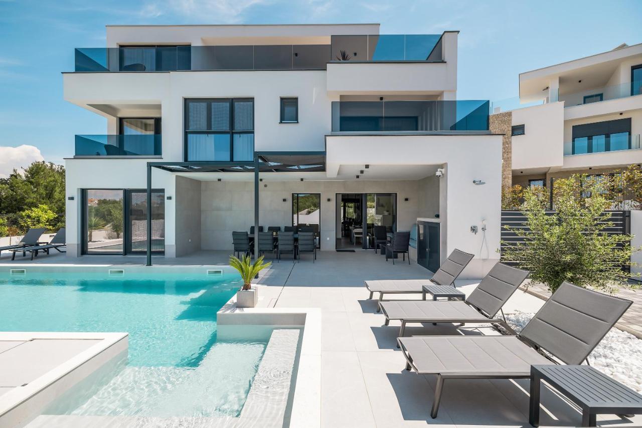Levant Villa Murter